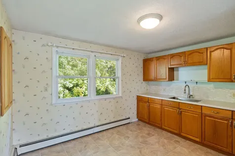 41 Kelwyn Drive Rollinsford NH 03878
