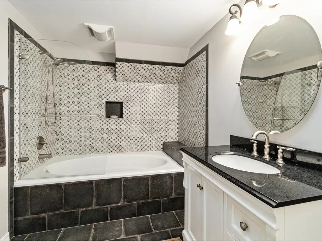 3120 Perry Hill Road Waterbury VT 05676