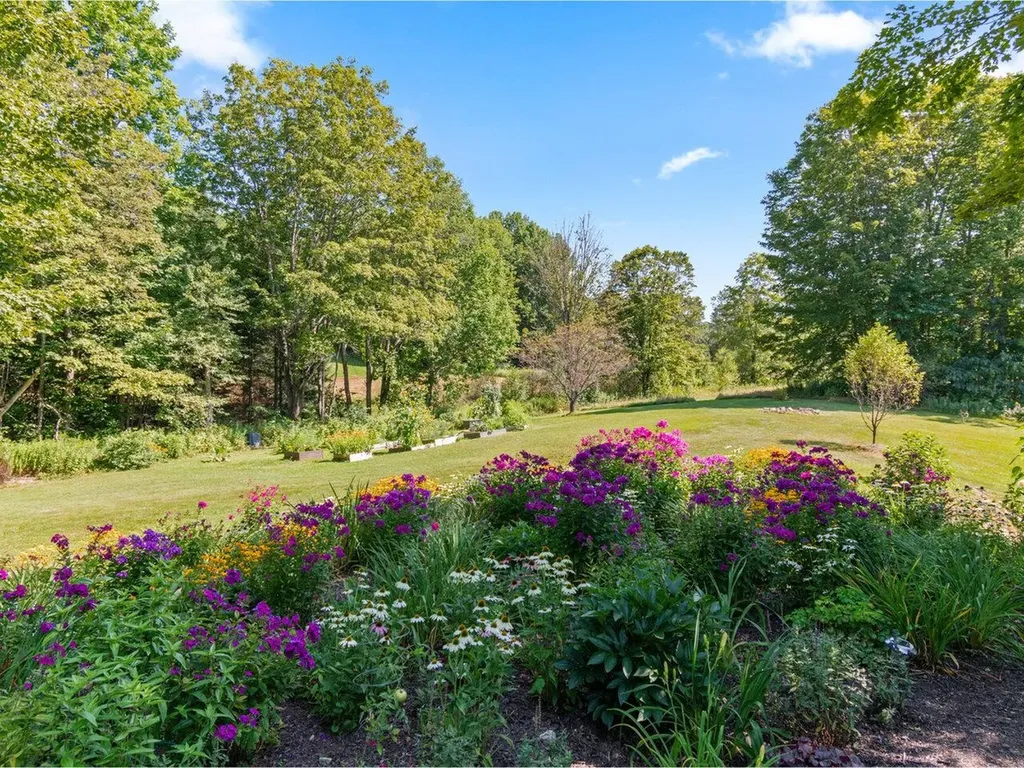 3120 Perry Hill Road Waterbury VT 05676