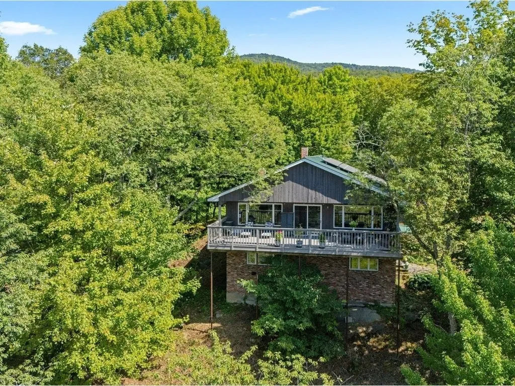 3120 Perry Hill Road Waterbury VT 05676