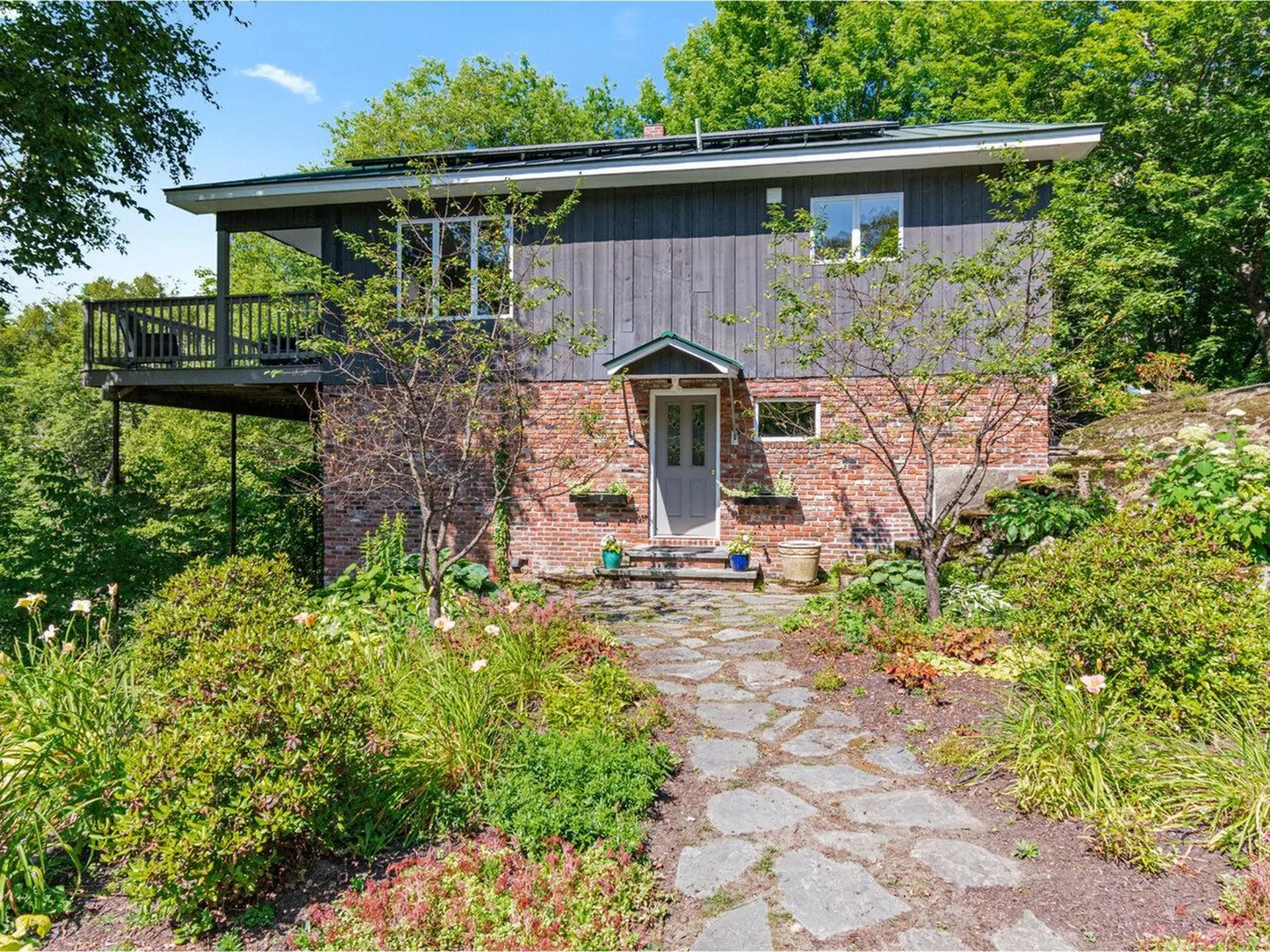 3120 Perry Hill Road Waterbury VT 05676