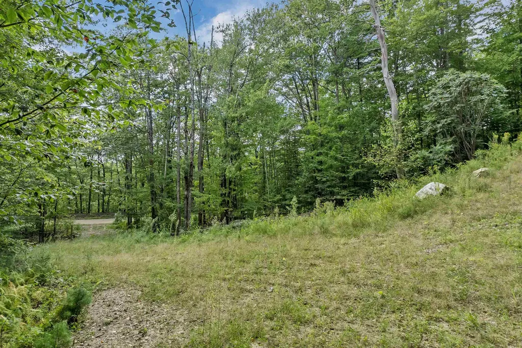 M1L52S3 Garland Road Barnstead NH 03218