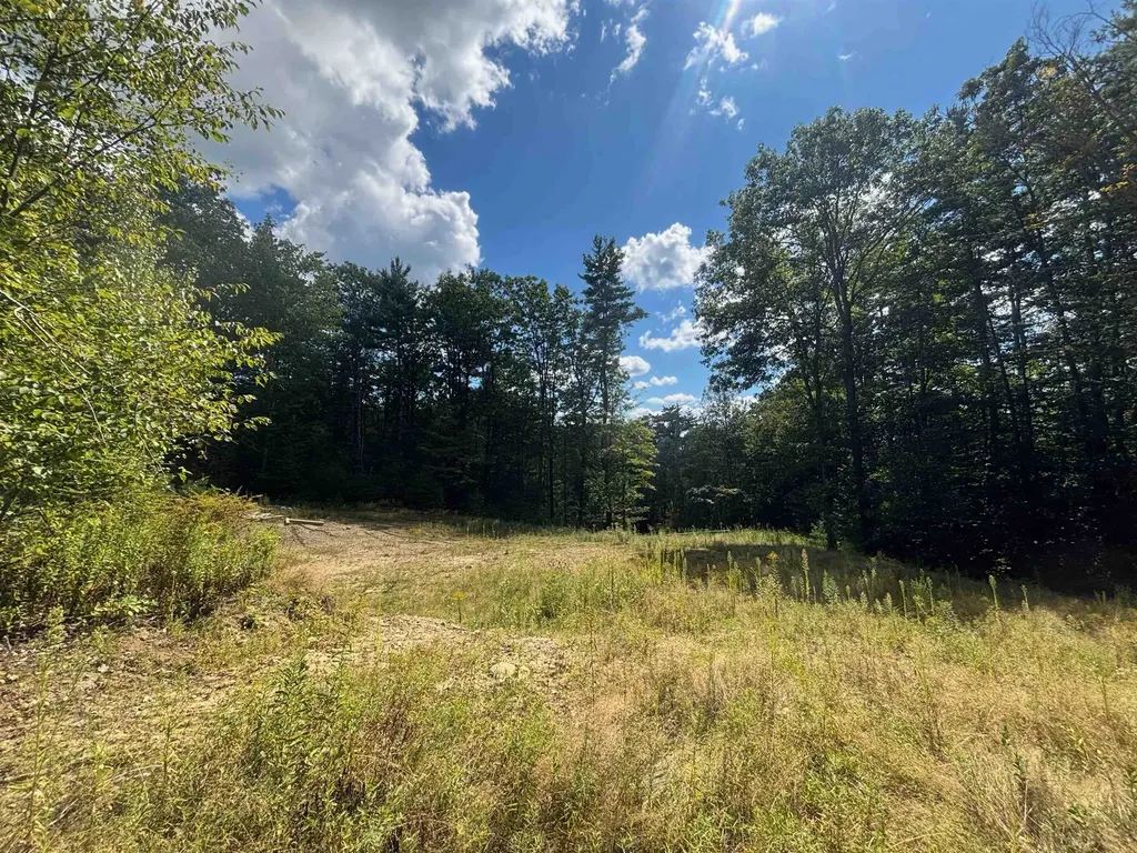 M1L52S3 Garland Road Barnstead NH 03218