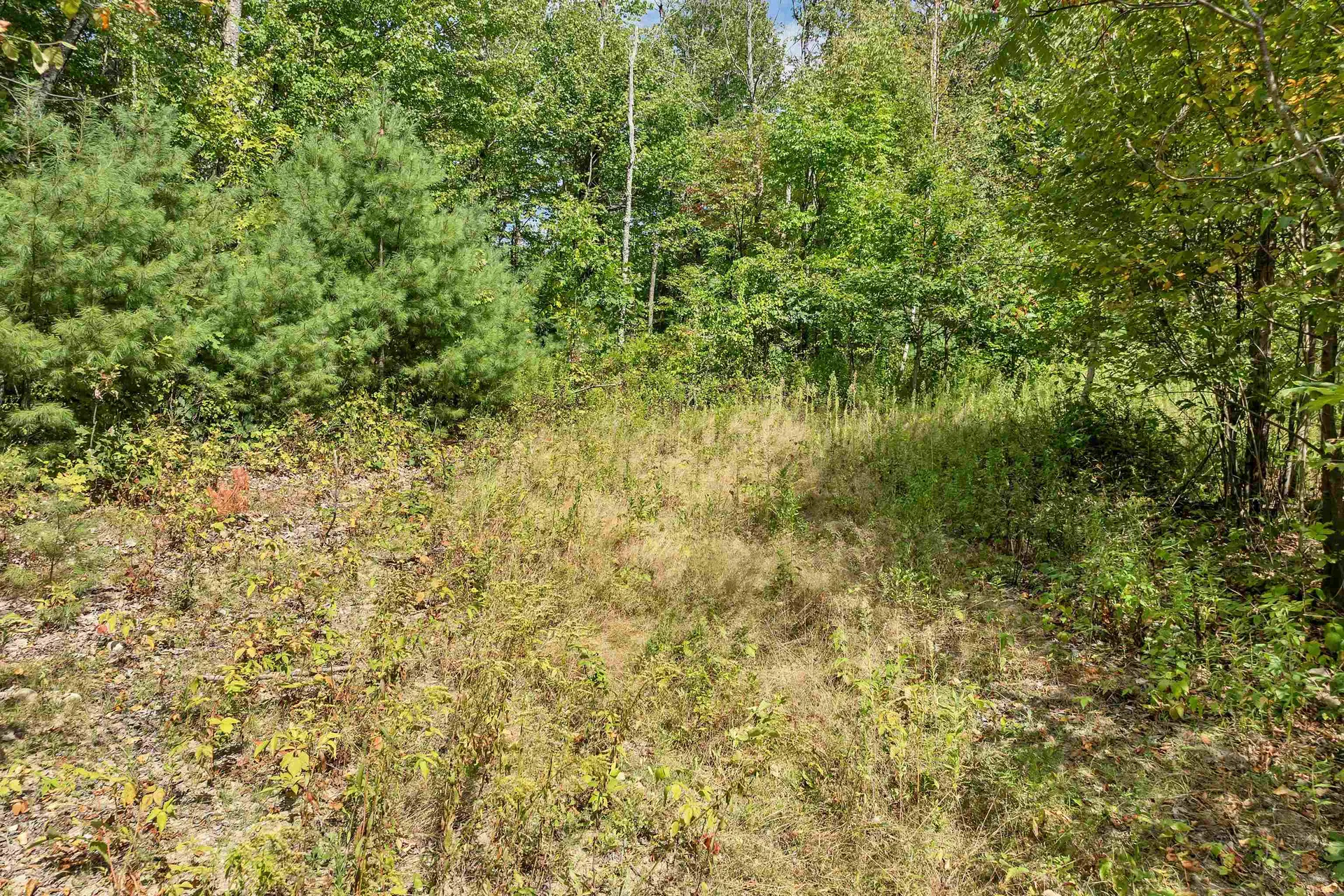 M1L52S3 Garland Road Barnstead NH 03218