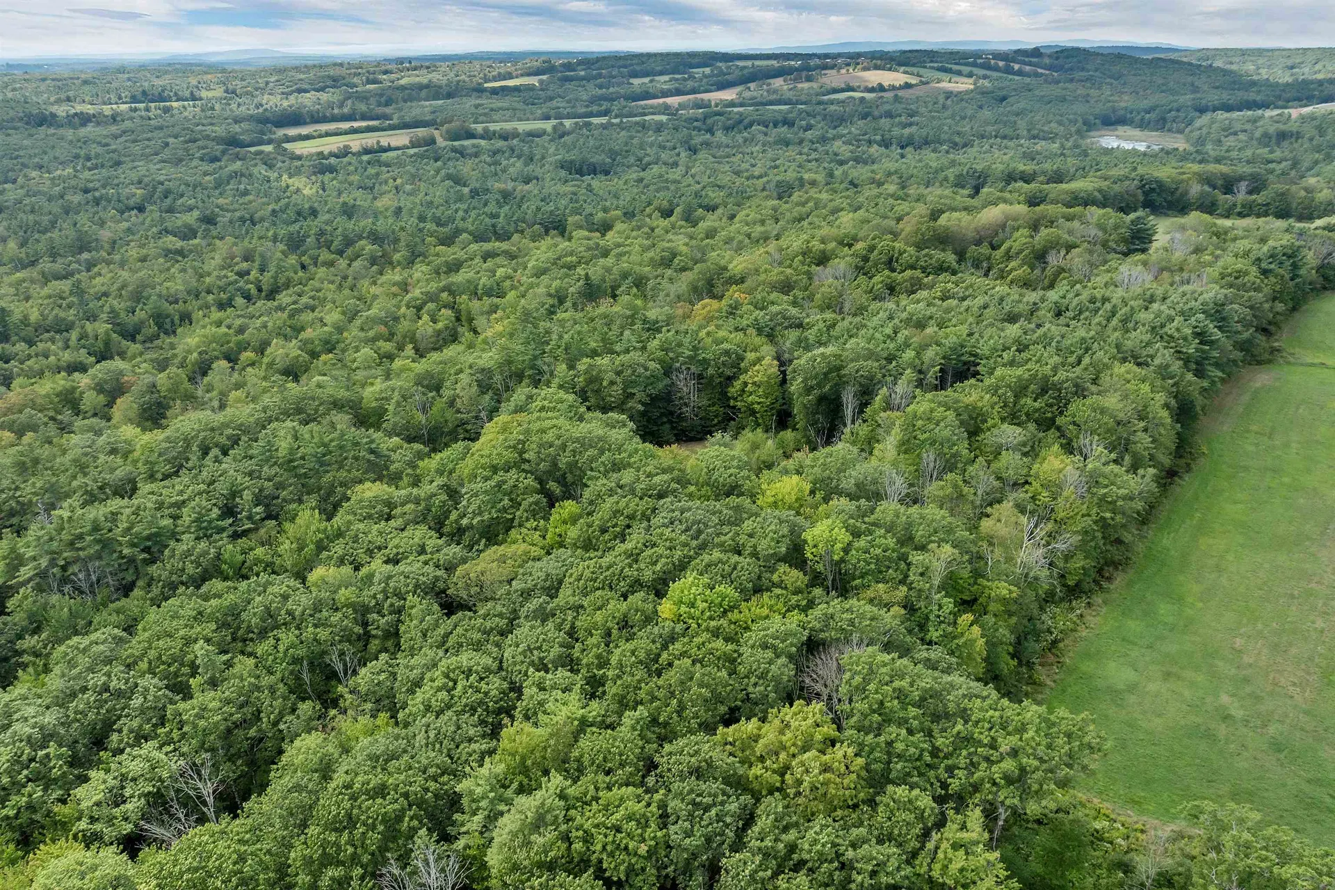 M1L52S3 Garland Road Barnstead NH 03218