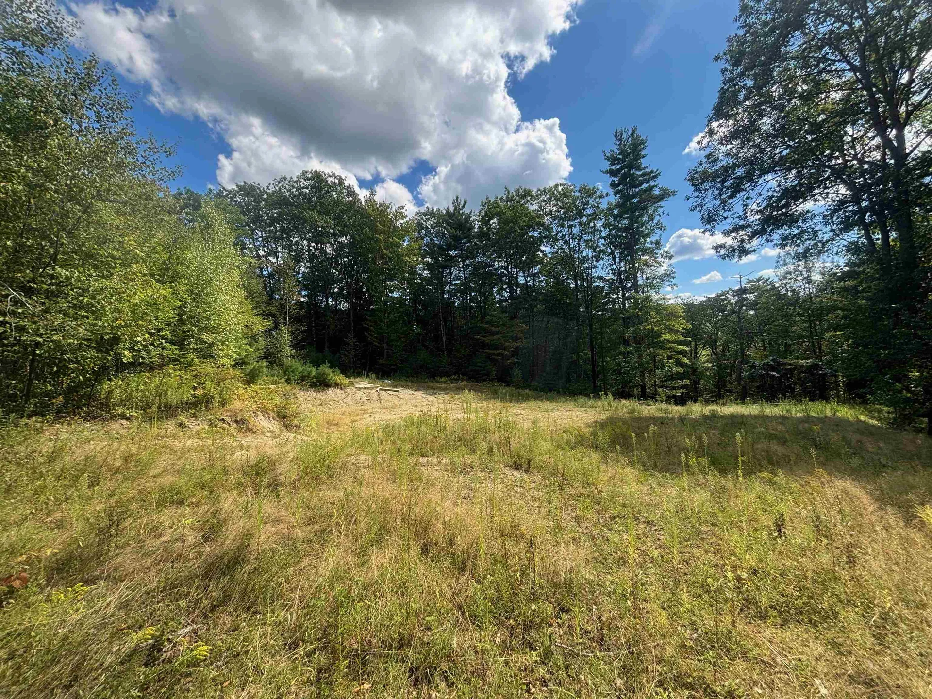 M1L52S3 Garland Road Barnstead NH 03218