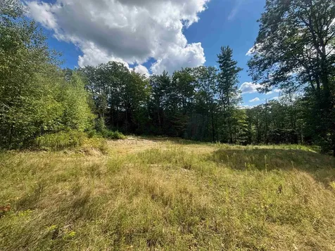 M1L52S3 Garland Road Barnstead NH 03218