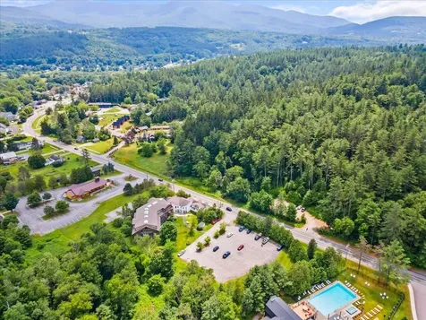 782 Mountain Road Stowe VT 05672