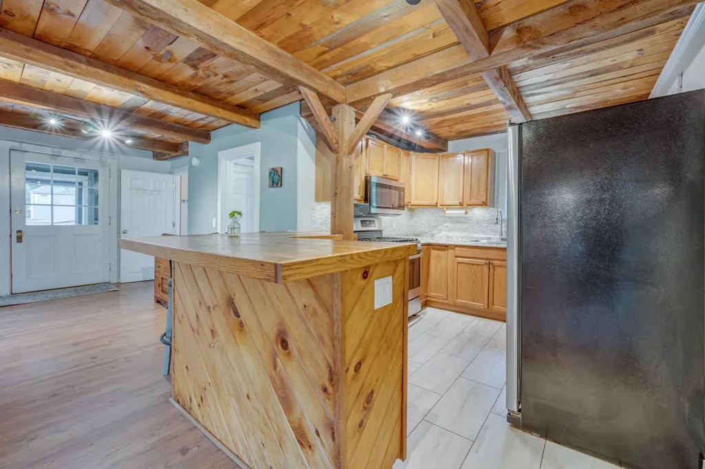 626 Nh Route 4a Wilmot NH 03287