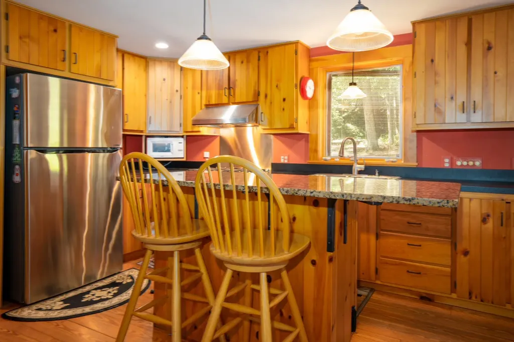 282 Melendy Hill Road Londonderry VT 05155