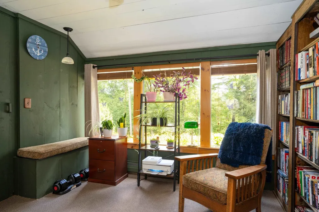 282 Melendy Hill Road Londonderry VT 05155