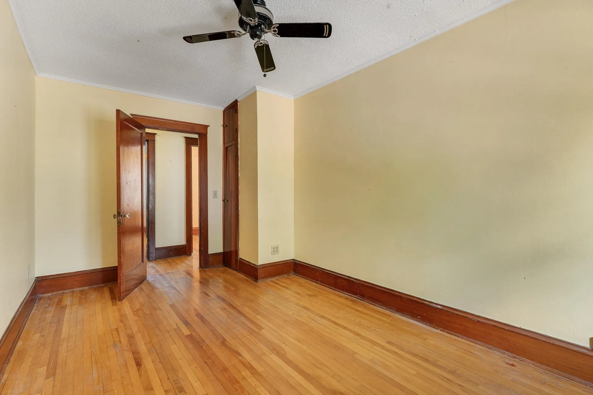 135 Charlotte Street Burlington VT 05401