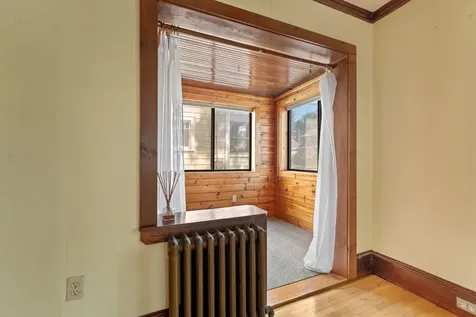 135 Charlotte Street Burlington VT 05401