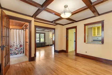 135 Charlotte Street Burlington VT 05401