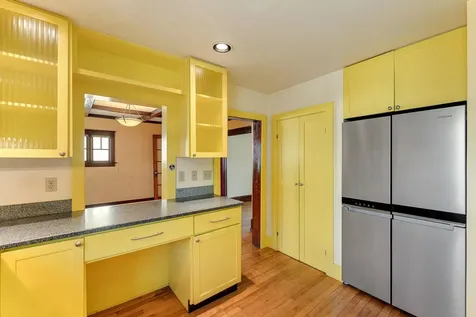 135 Charlotte Street Burlington VT 05401