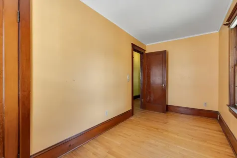 135 Charlotte Street Burlington VT 05401