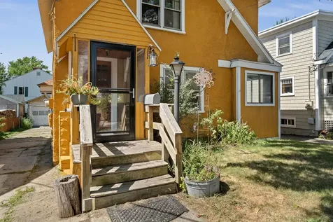 135 Charlotte Street Burlington VT 05401