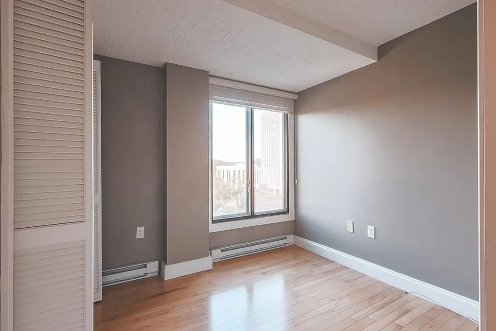 55 River Road Manchester NH 03104