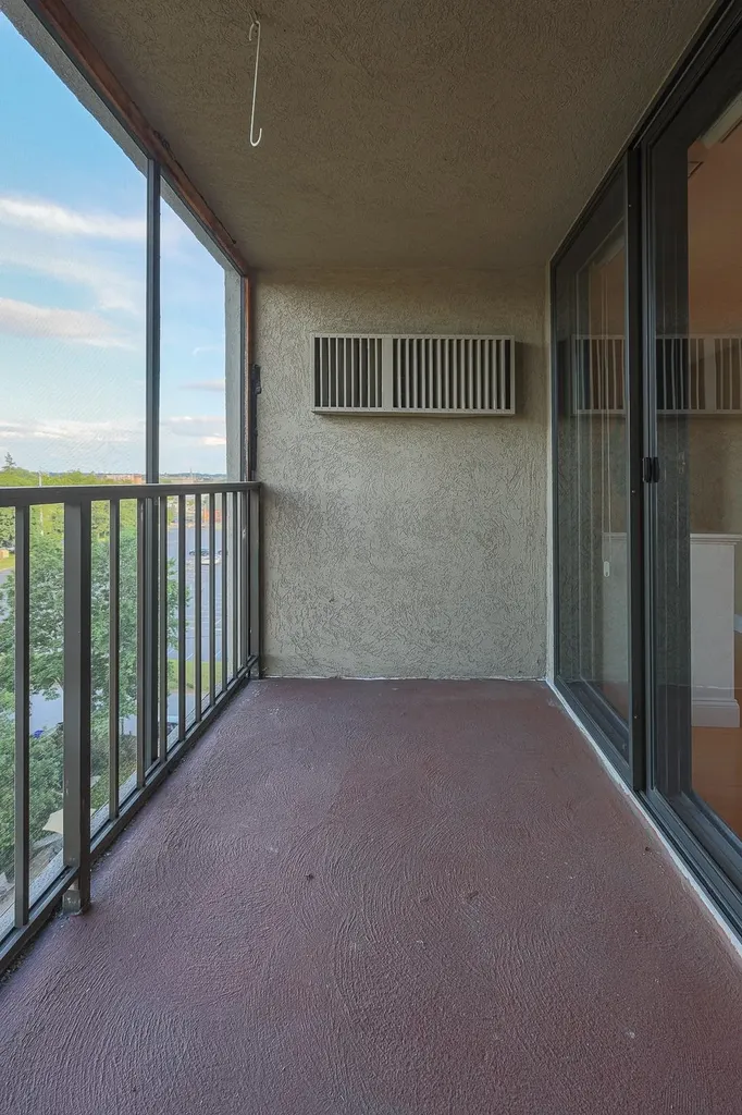 55 River Road Manchester NH 03104