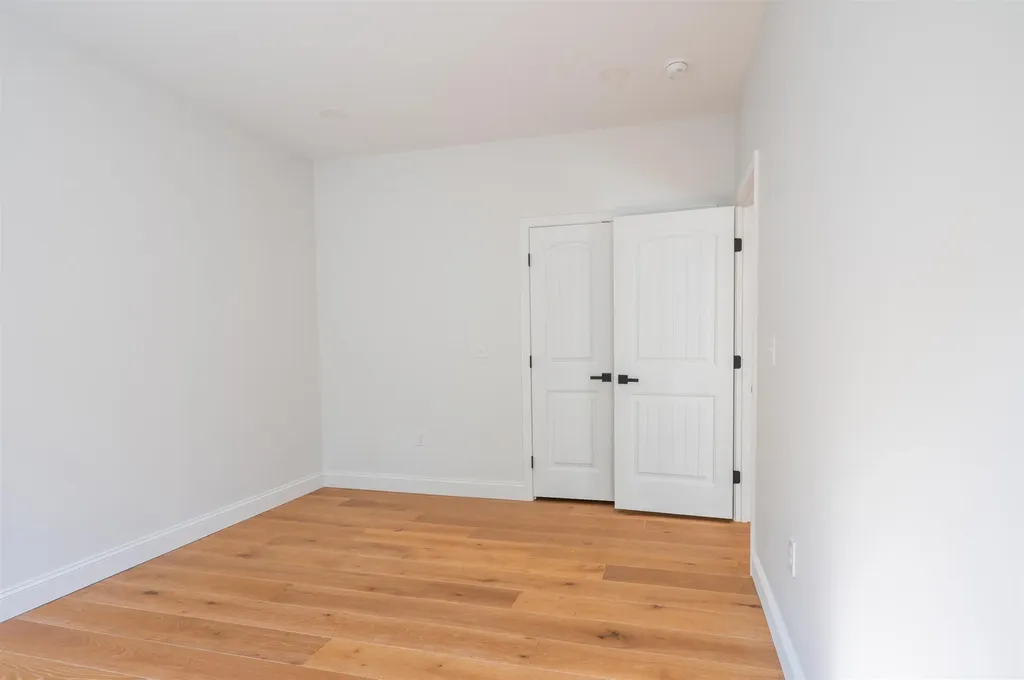 109 Vail Road Barnstead NH 03225