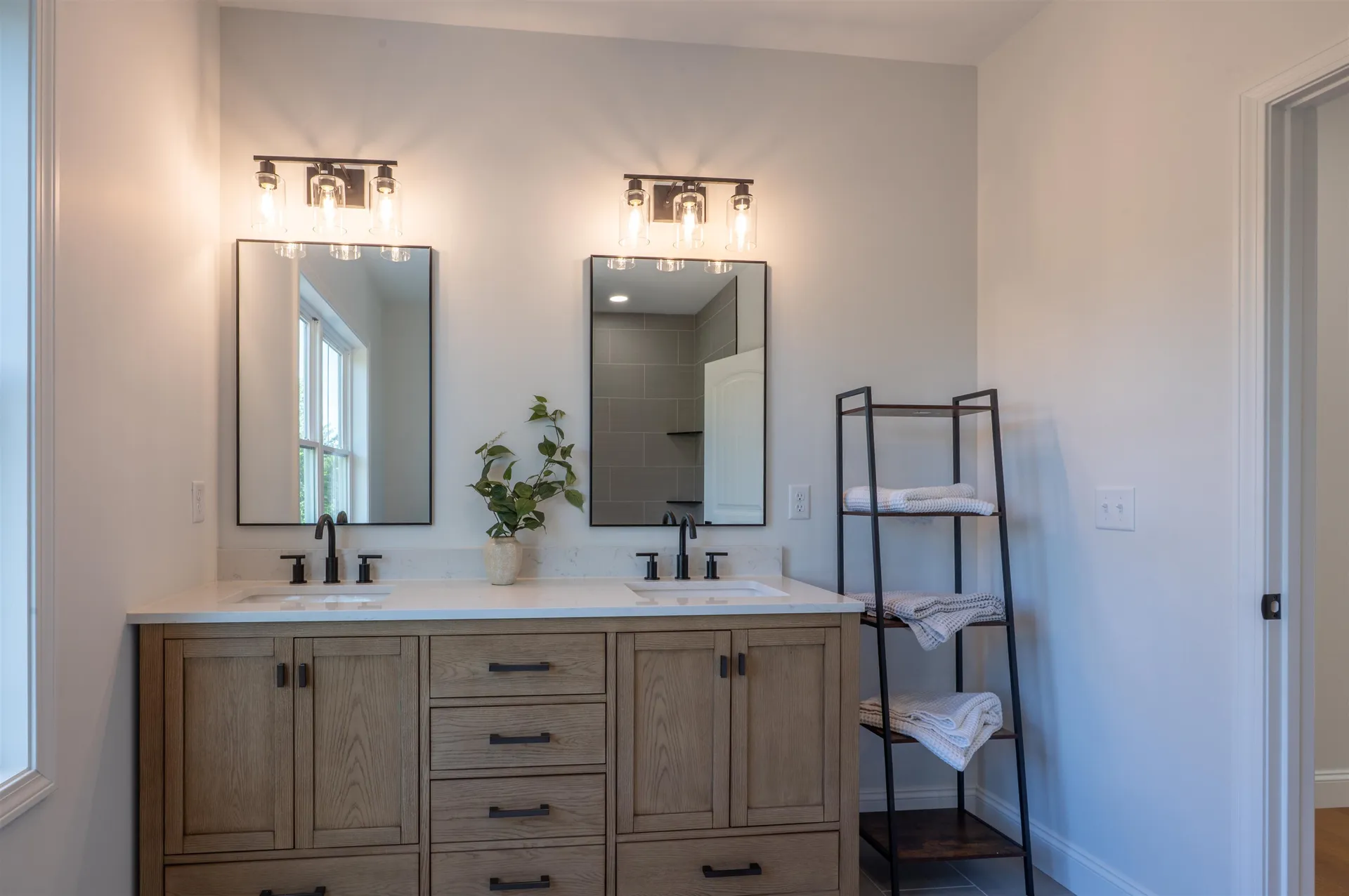 109 Vail Road Barnstead NH 03225