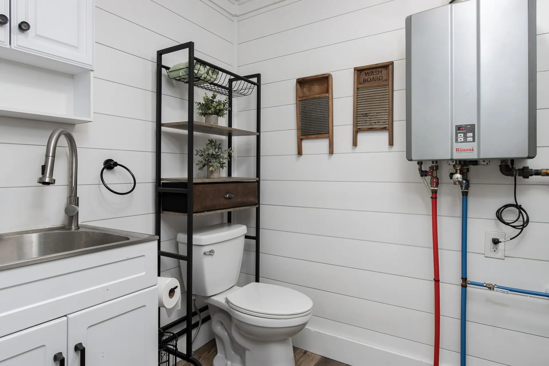 24 Deerfield Road Allenstown NH 03275