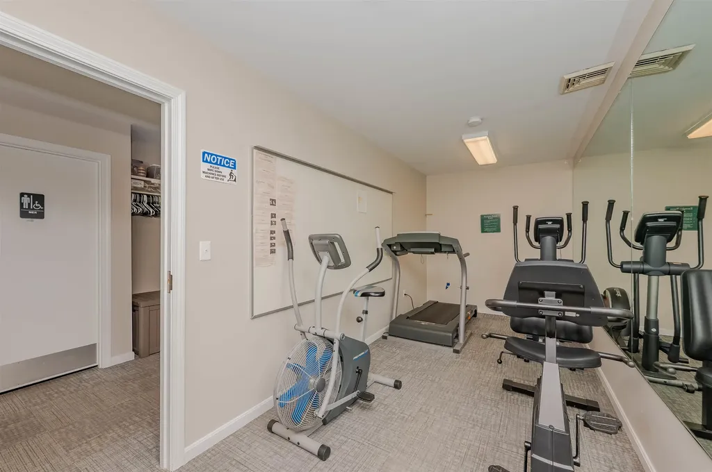 10 York Court Rochester NH 03868