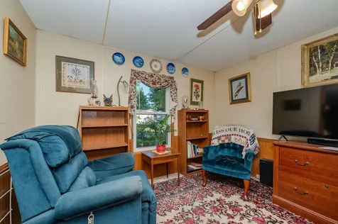 10 York Court Rochester NH 03868