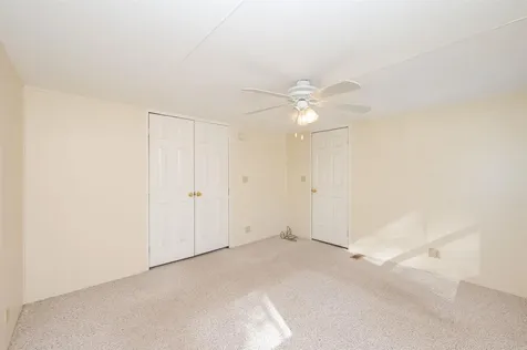 10 York Court Rochester NH 03868