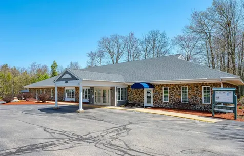 10 York Court Rochester NH 03868