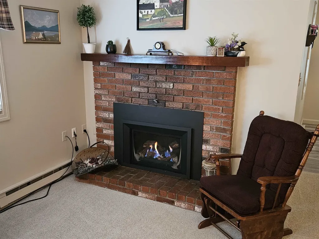 9 Jefferson Drive Woodstock NH 03262