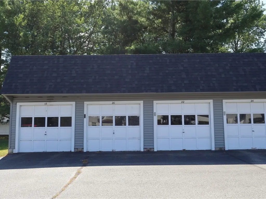 20 Gilbert Square Milton VT 05468