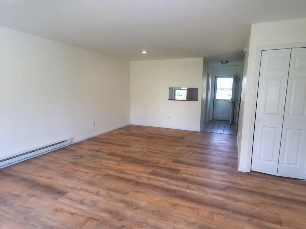 20 Gilbert Square Milton VT 05468