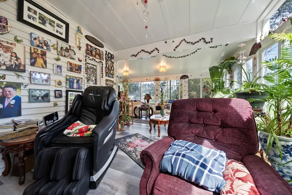 82 Shore Drive Salem NH 03079