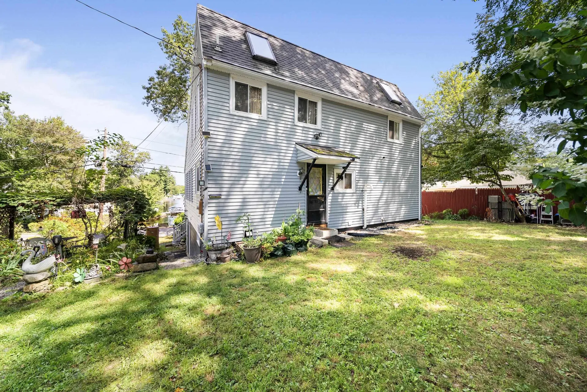 82 Shore Drive Salem NH 03079