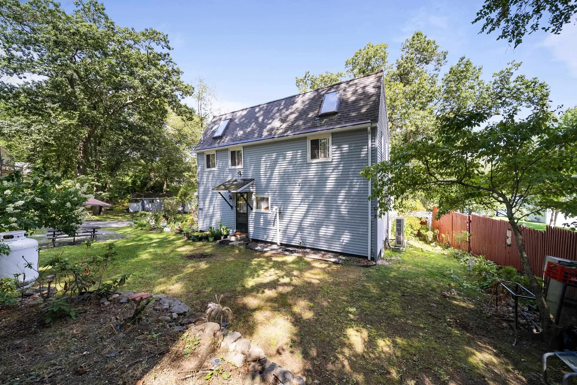 82 Shore Drive Salem NH 03079