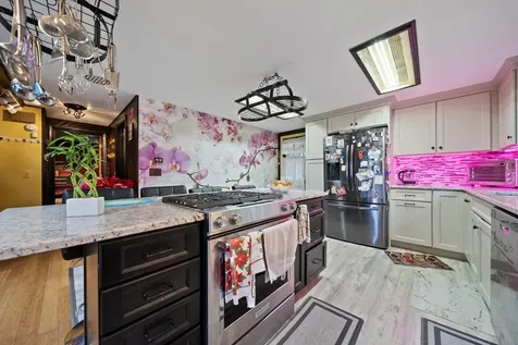 82 Shore Drive Salem NH 03079