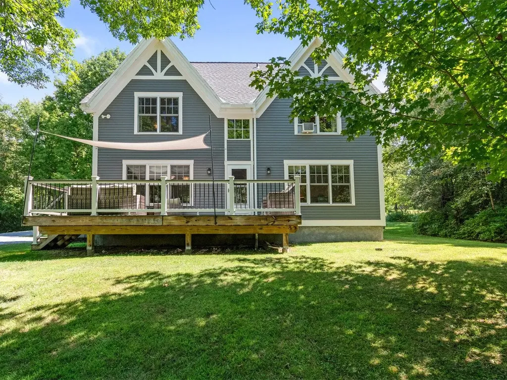 588 Round Barn Road Ferrisburgh VT 05456