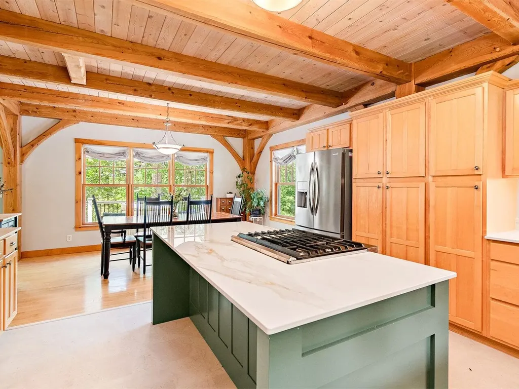 588 Round Barn Road Ferrisburgh VT 05456