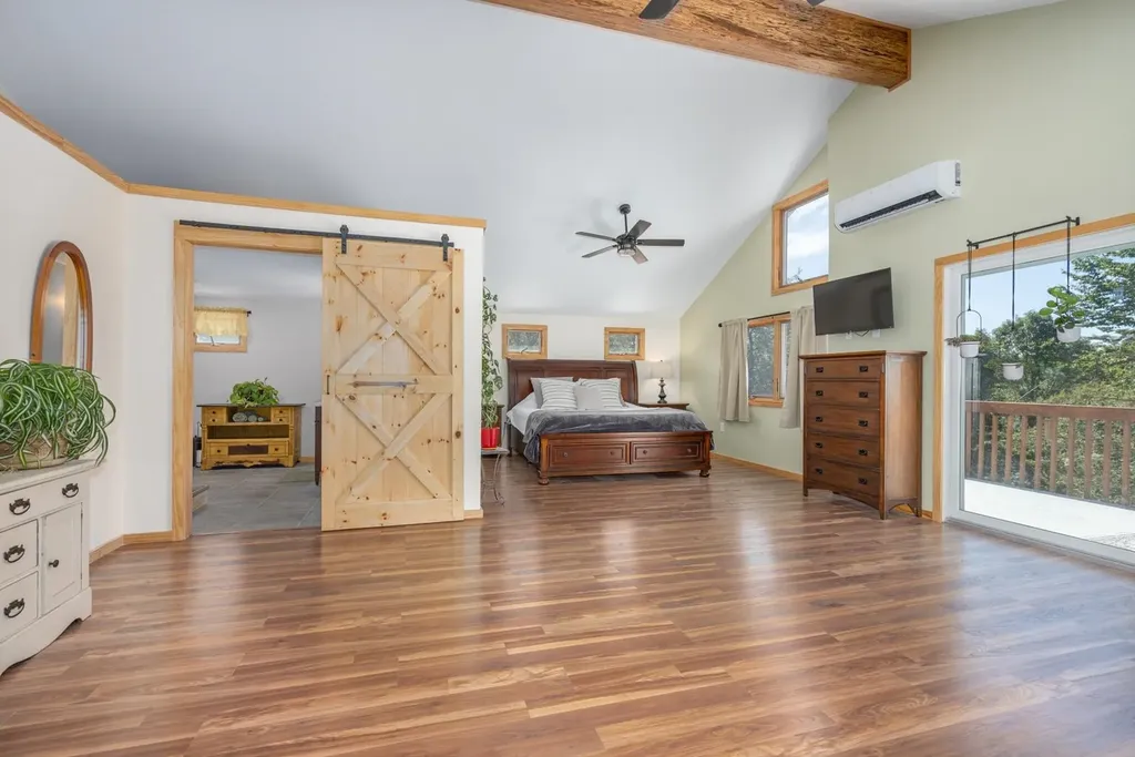 825 Second Crown Point Road Strafford NH 03884