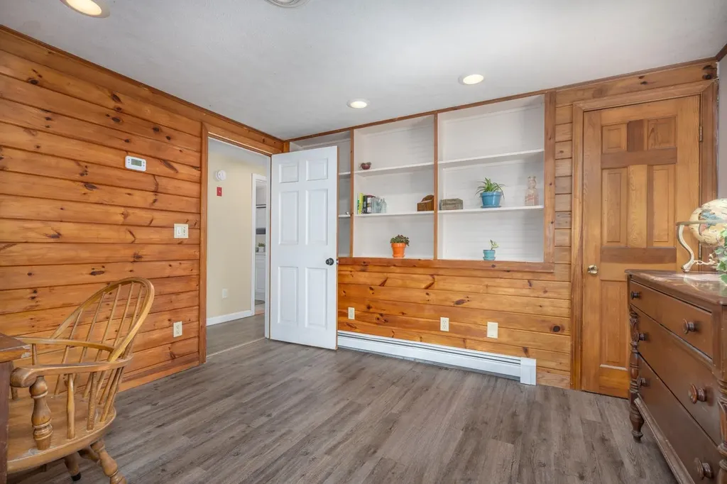 825 Second Crown Point Road Strafford NH 03884