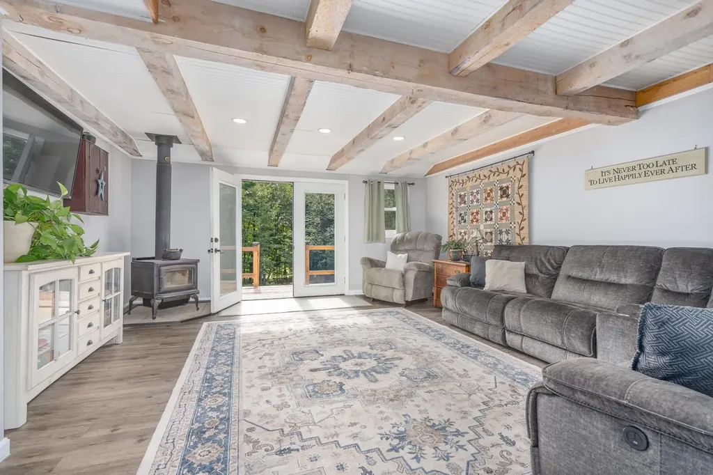 825 Second Crown Point Road Strafford NH 03884