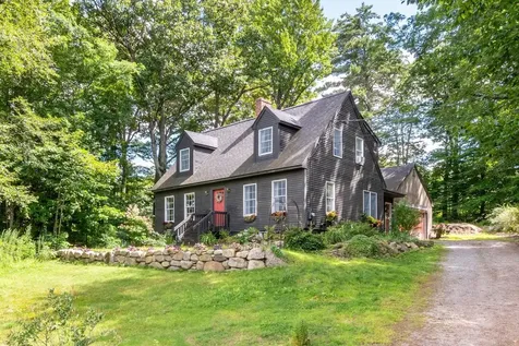 4 Hillrise Lane Meredith NH 03253