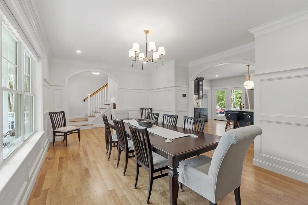 131 Exeter Road North Hampton NH 03862