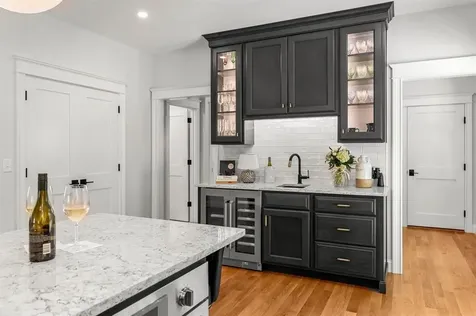 131 Exeter Road North Hampton NH 03862