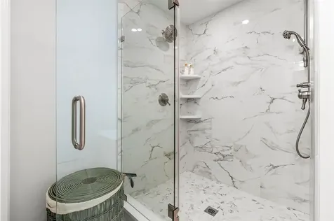 131 Exeter Road North Hampton NH 03862