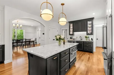 131 Exeter Road North Hampton NH 03862