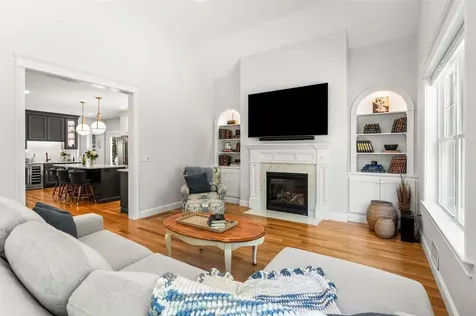 131 Exeter Road North Hampton NH 03862