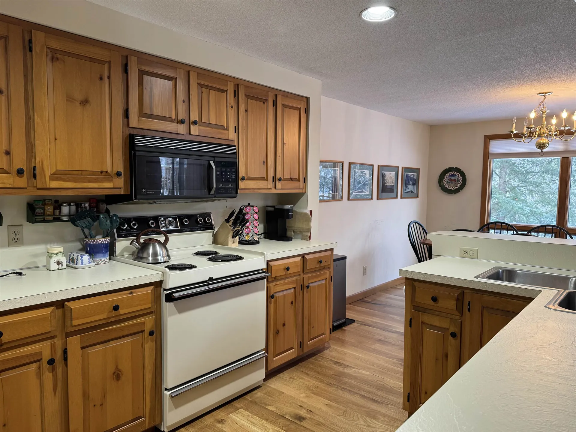 4 Pioneer Point Grantham NH 03753