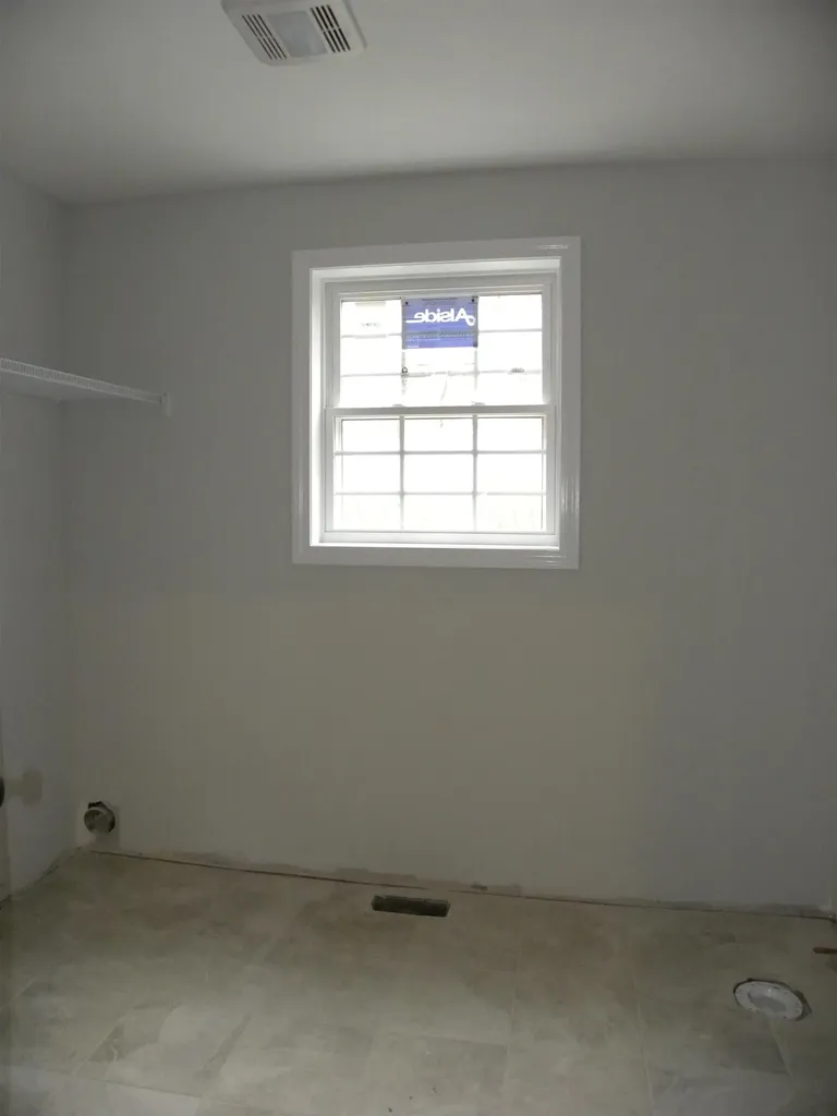 317 Karatzas Avenue Manchester NH 03104